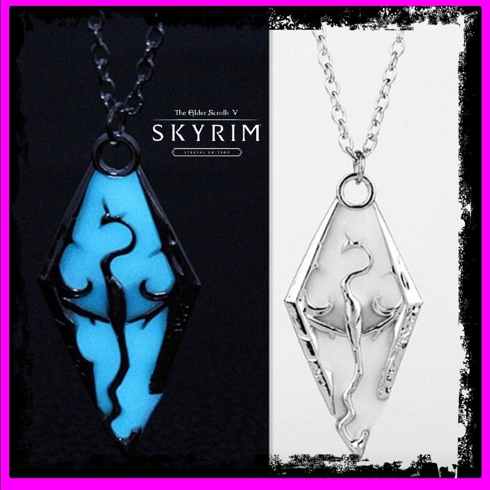 🆕🆑 Skyrim Glow n the Dark Silver Dragon Necklace